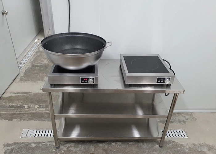 Cách chọn bếp từ công nghiệp theo số lượng người ăn