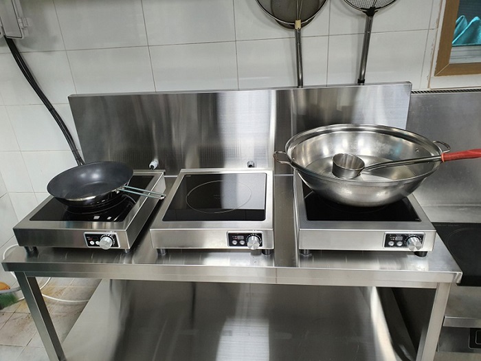 Chuyển đổi bếp gas công nghiệp sang bếp điện từ